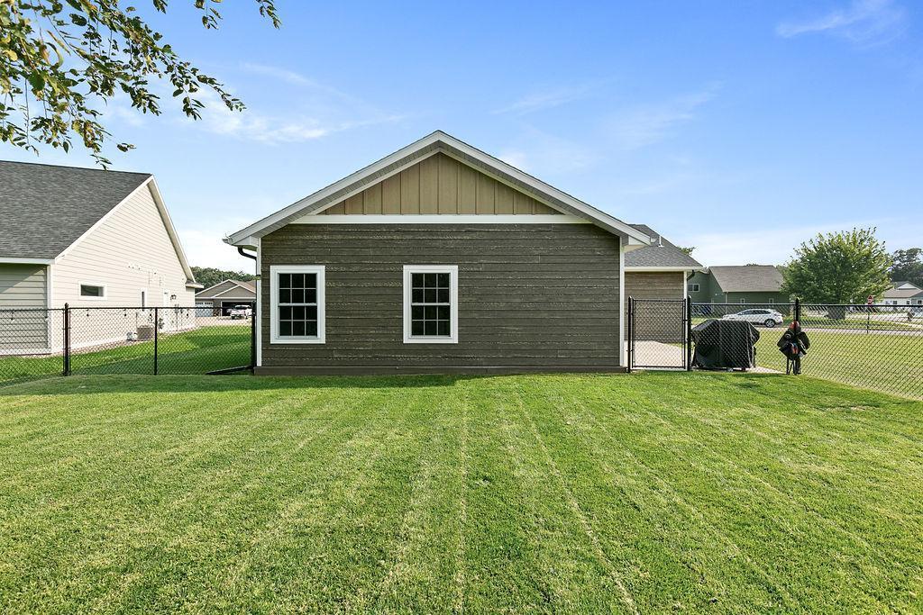 638 Pebble Creek Drive