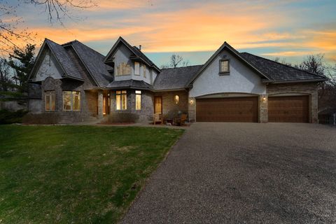 2300 Wildwood Court Burnsville MN 55306