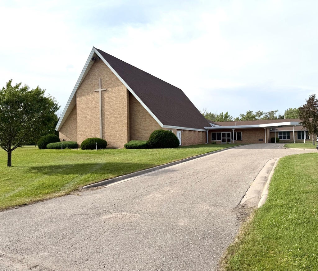 Photo of 301 W County Road 7, Kennedy, MN 56733 (MLS # 7124871)
