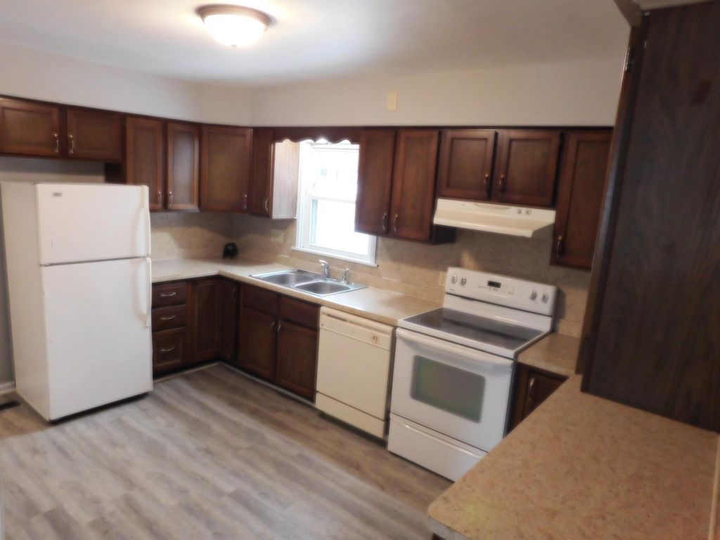 Photo of 2607 Girard Avenue N, Minneapolis, MN 55411 (MLS # 7002794)