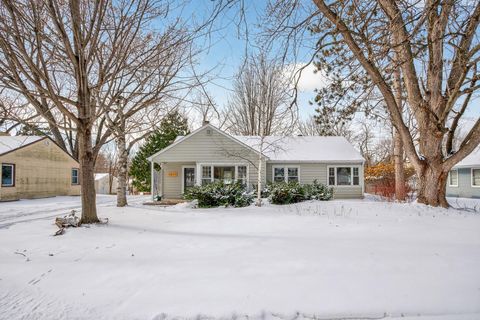 3017 Noble Avenue N Golden Valley MN 55422