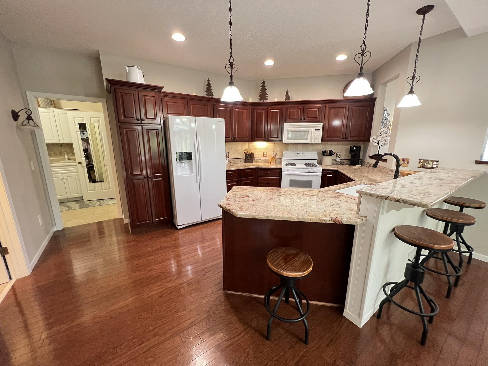 7207 W 144th Street