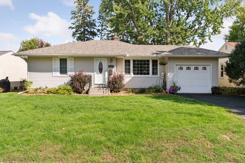 974 Ohio Street West Saint Paul MN 55118