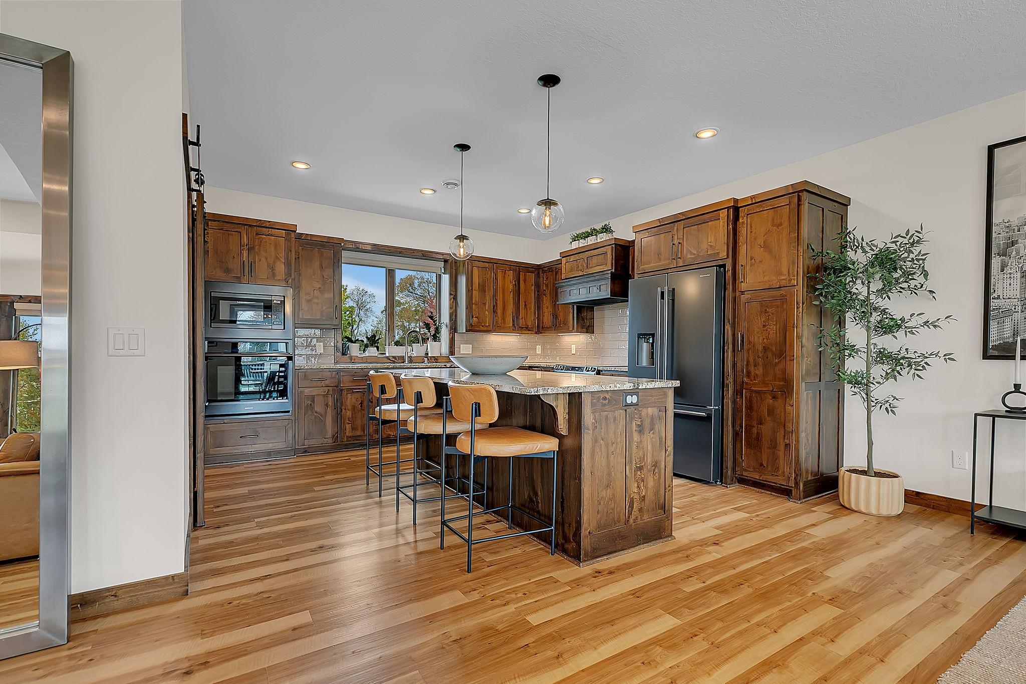 3558 Wildflower Road S