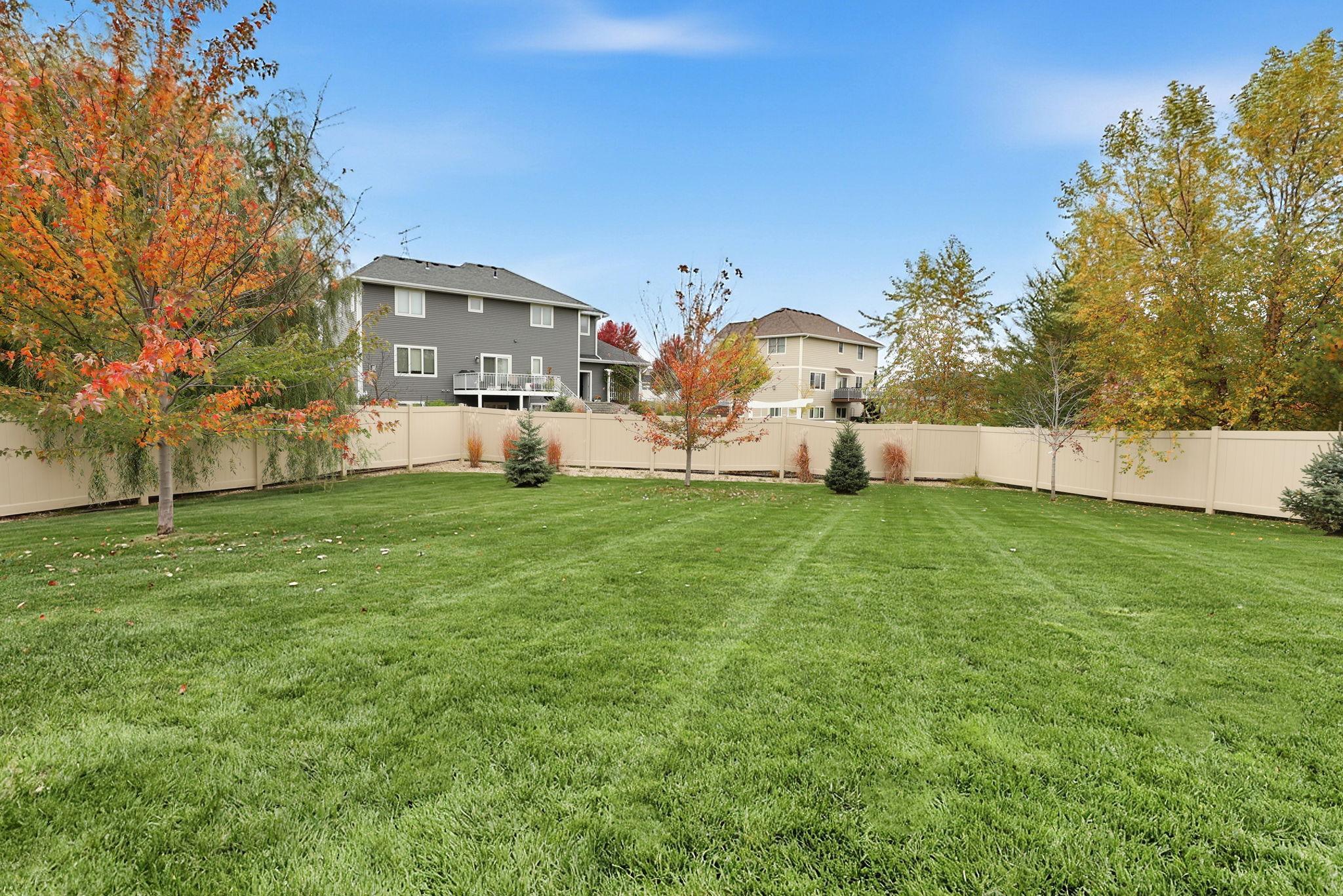 3558 Wildflower Road S