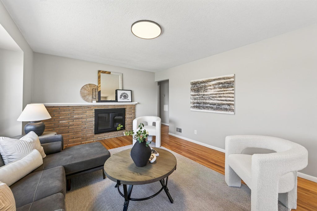 Photo of 6817 47th Avenue N, Crystal, MN 55428 (MLS # 7126352)