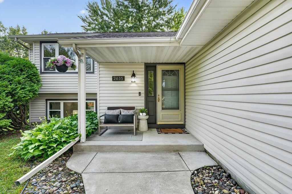 Photo of 2635 Hydram Avenue N, Oakdale, MN 55128 (MLS # 7125646)