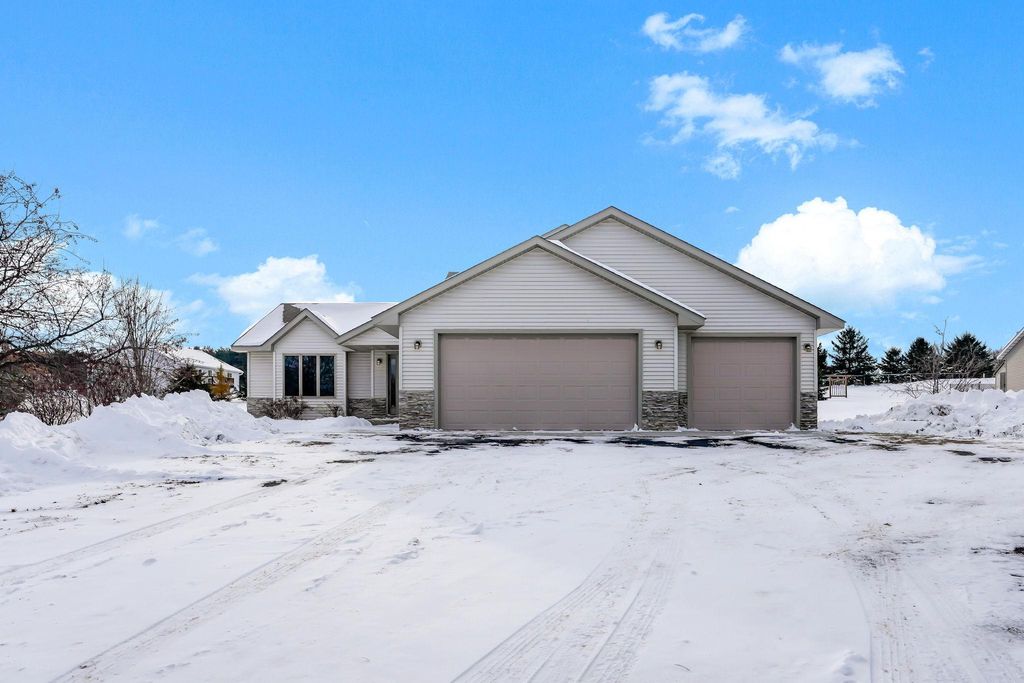 Photo of 1637 87th Avenue, Hammond, WI 54015 (MLS # 7001964)