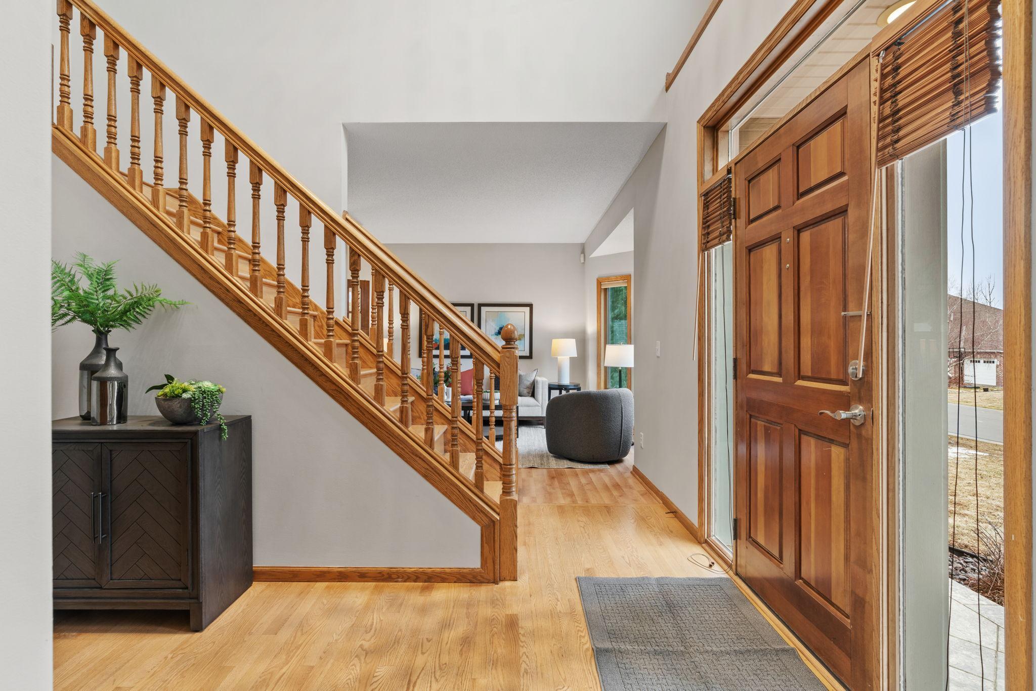 4290 Cottonwood Lane N