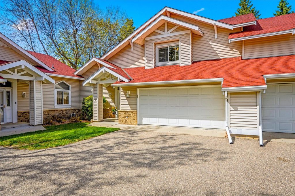 Photo of 702 E Nicollet Boulevard, Burnsville, MN 55337 (MLS # 7051002)