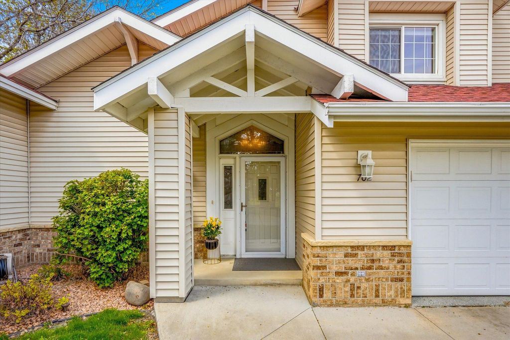 Photo of 702 E Nicollet Boulevard, Burnsville, MN 55337 (MLS # 7051002)