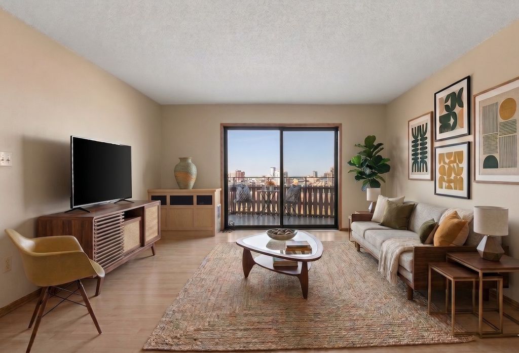 Photo of 400 Groveland Avenue #1212, Minneapolis, MN 55403 (MLS # 7043154)