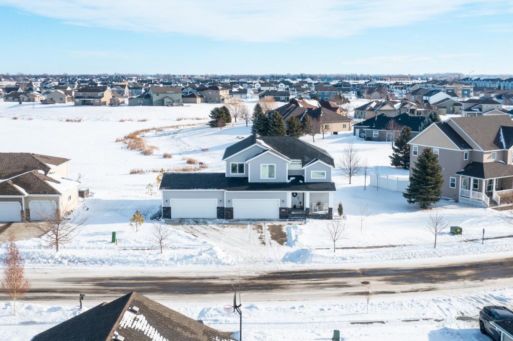 Photo of 3712 15th Street S, Moorhead, MN 56560 (MLS # 7008466)