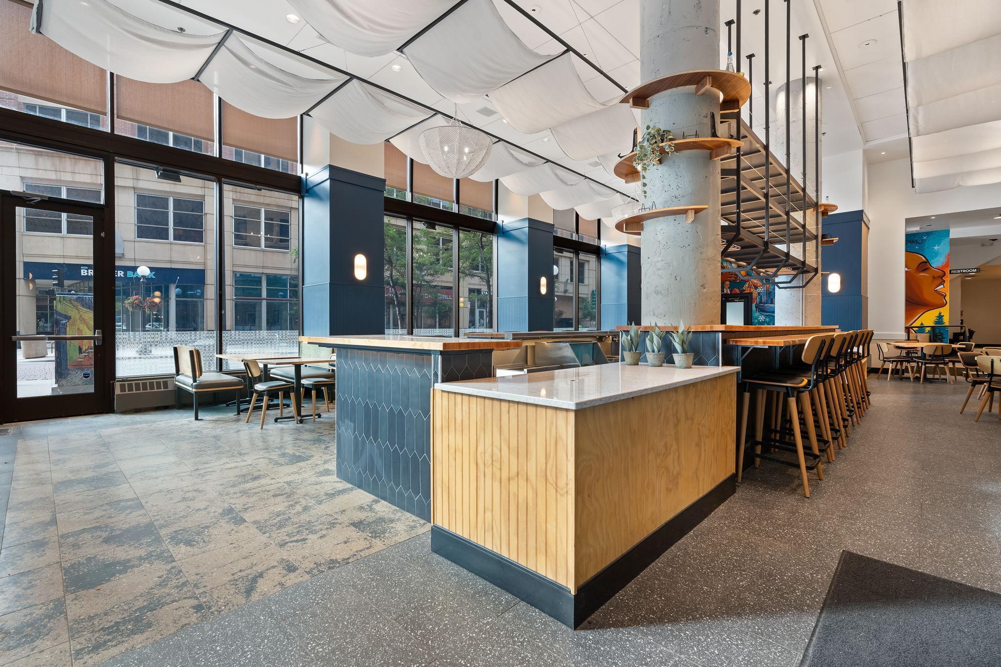 360 Saint Peter Street 4