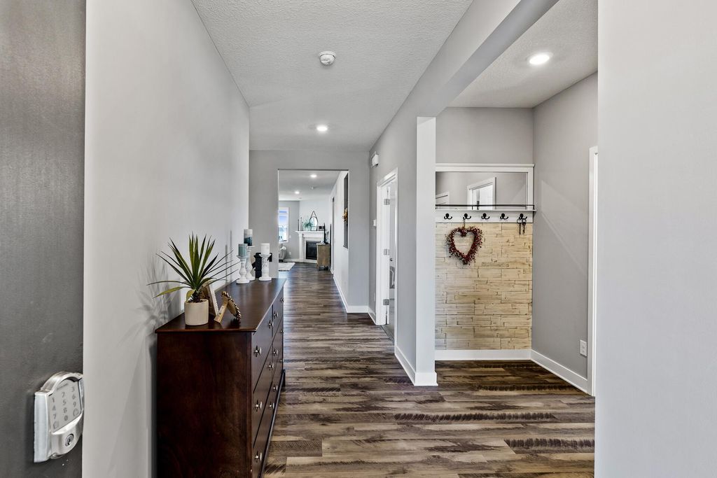 Photo of 6063 Idsen Avenue S, Cottage Grove, MN 55016 (MLS # 7015886)