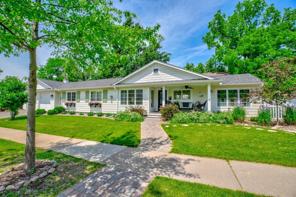 Photo of 607 Vine Street, Hudson, WI 54016 (MLS # 7086364)