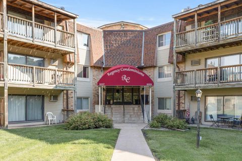 2009 E 122nd Street C16 Burnsville MN 55337