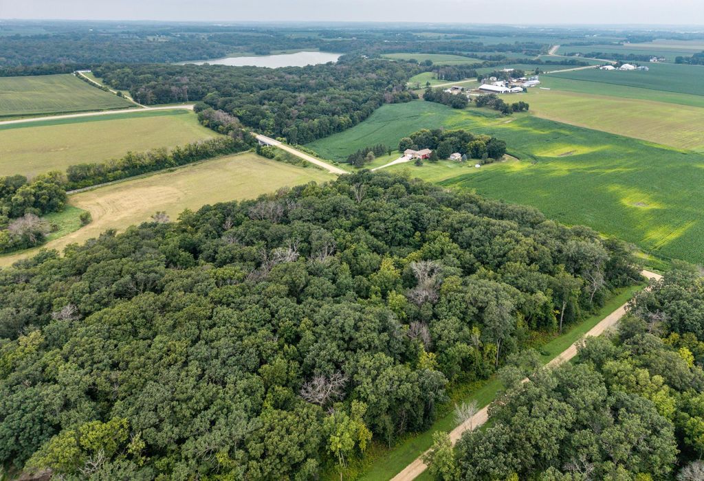 Photo of TBD 265th Street, Eureka Twp, MN 55024 (MLS # 7020102)