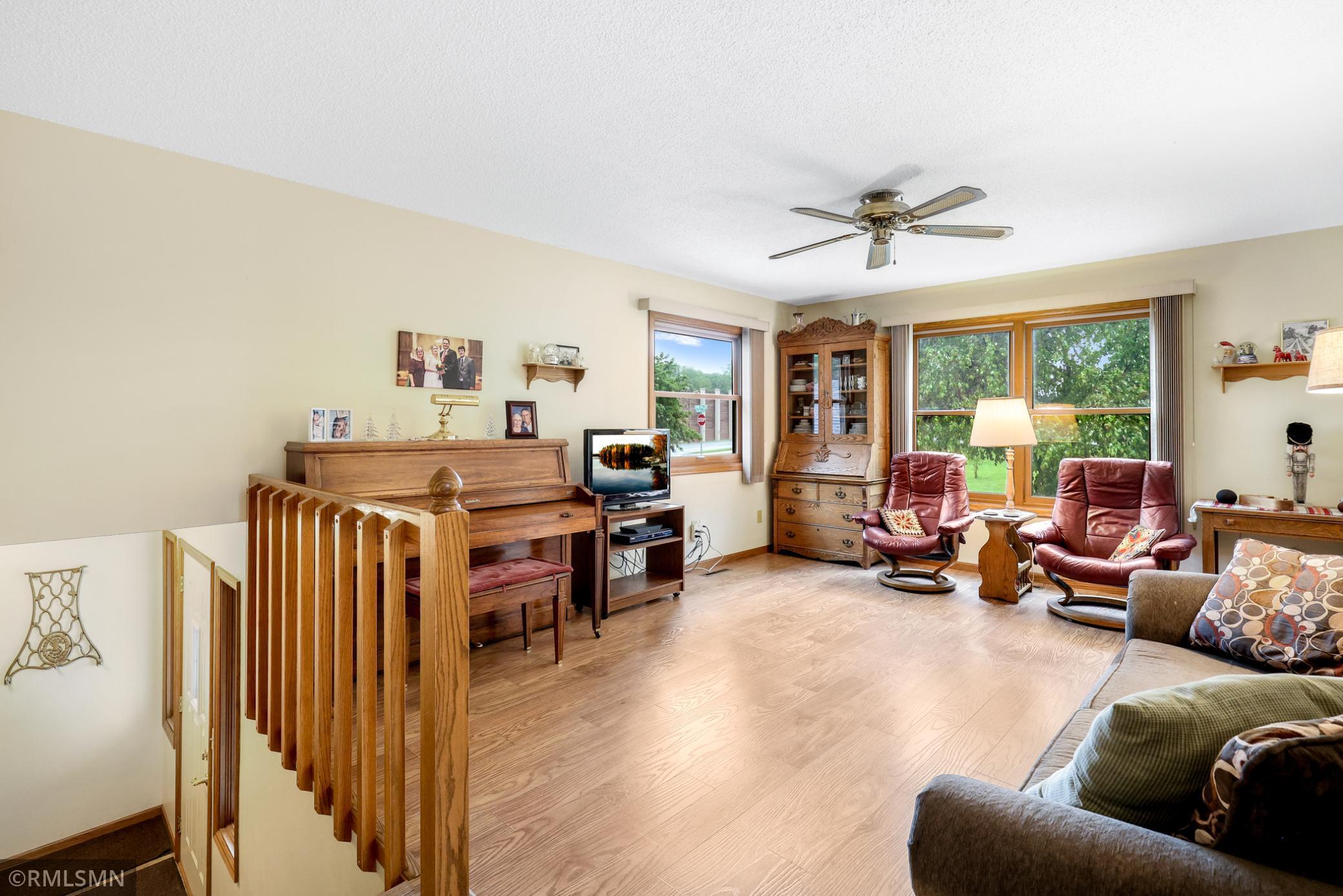 700 Knob Hill Road