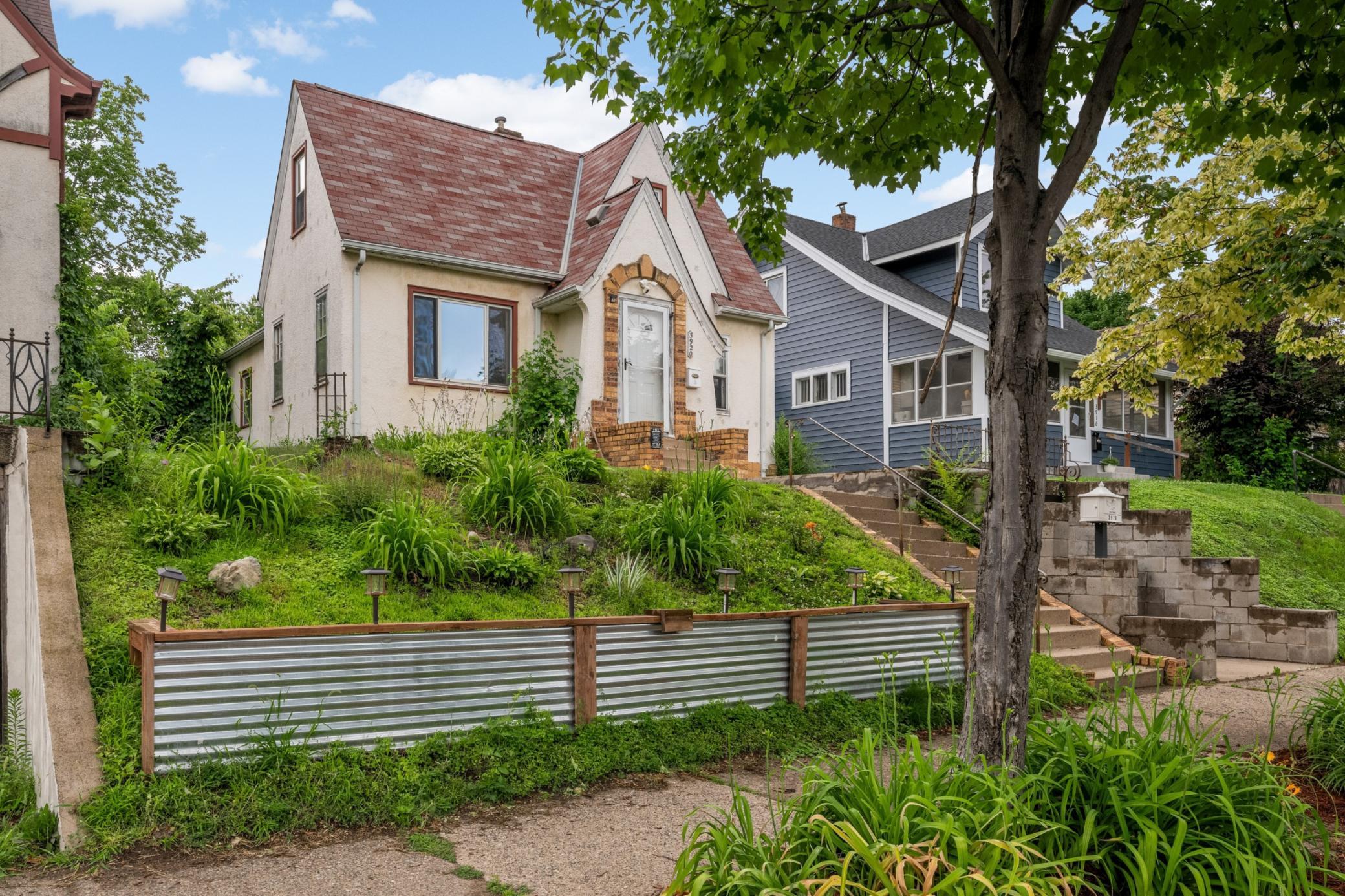 3920 15th Avenue S