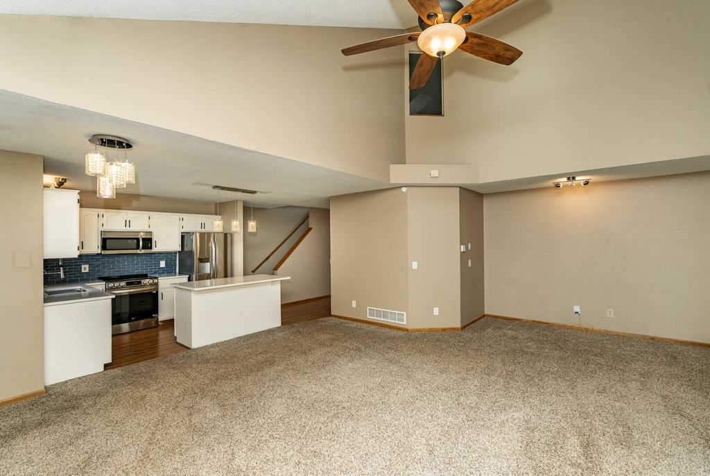 Photo of 2608 Tuxedo Lane NW, Rochester, MN 55901 (MLS # 7038431)