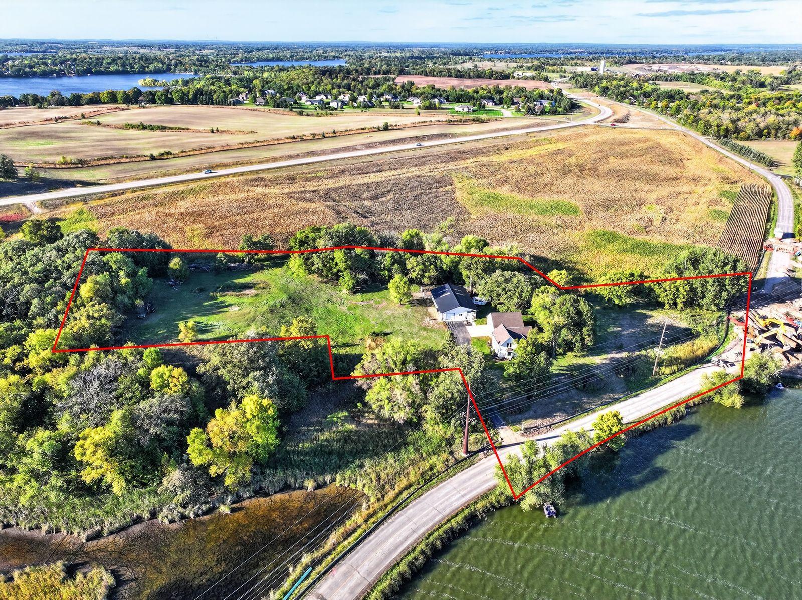 1366 W Winona Road SW