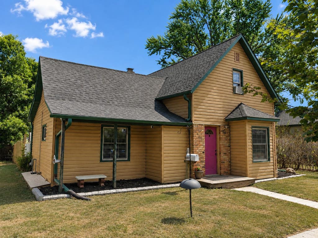 Photo of 112 4th Avenue NE, Brainerd, MN 56401 (MLS # 7133974)