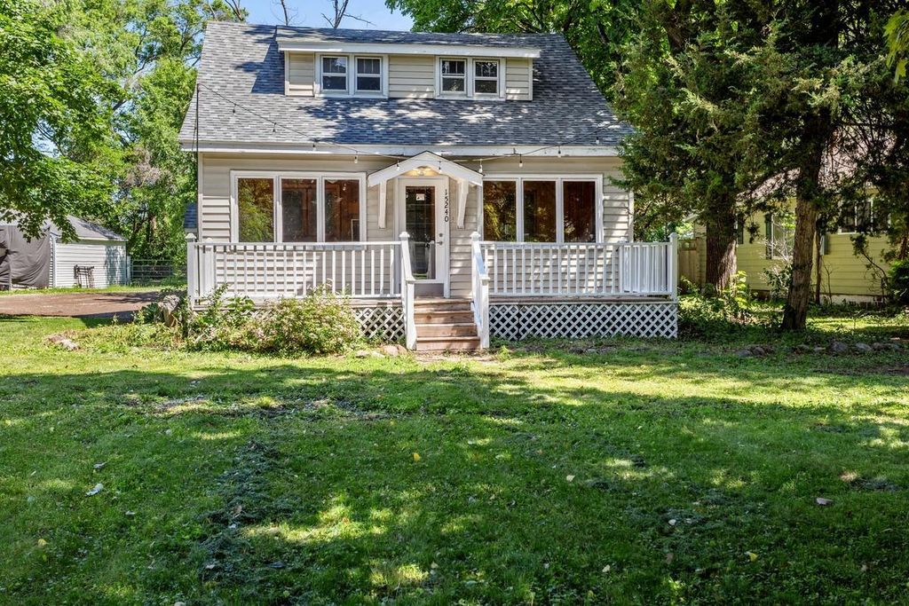 Photo of 15240 9th Avenue N, Plymouth, MN 55447 (MLS # 7094363)