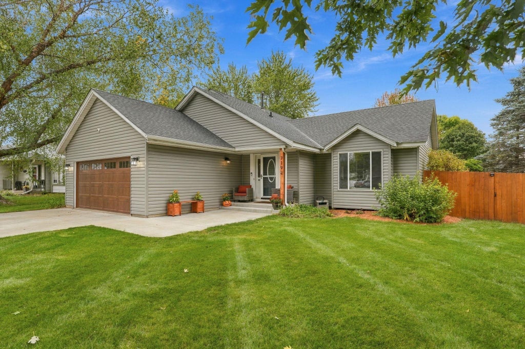 Photo of 7192 Jenner Alcove S, Cottage Grove, MN 55016 (MLS # 7146160)