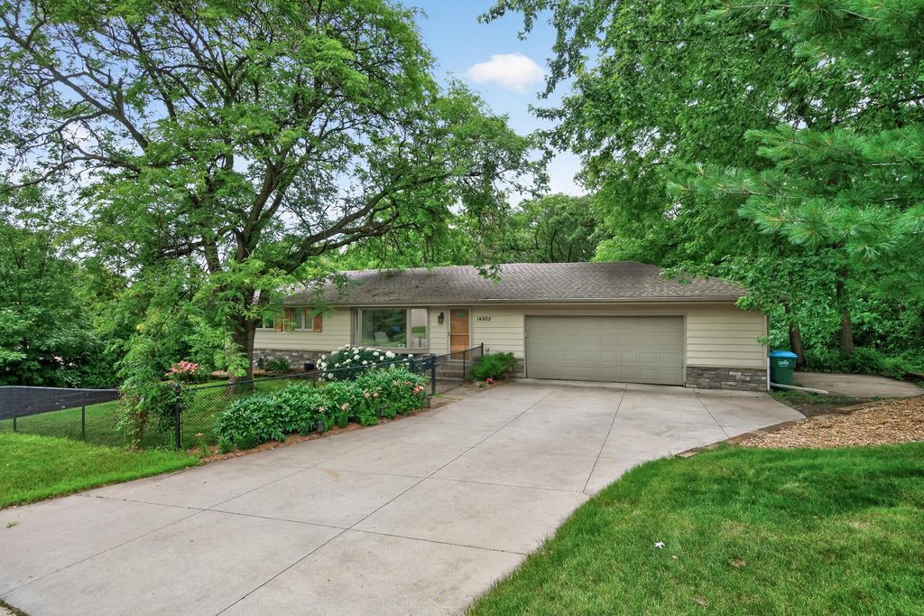 Photo of 14905 Orchard Drive, Burnsville, MN 55306 (MLS # 7114392)
