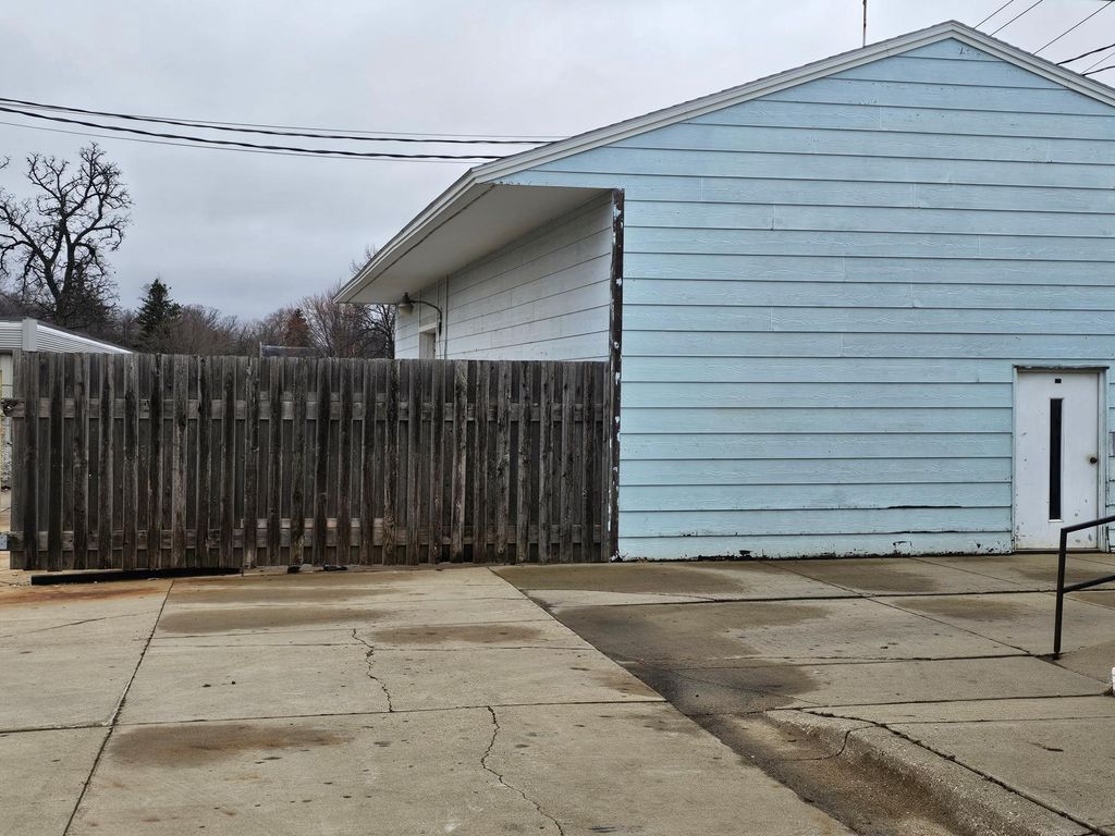 Photo of 214 6th Avenue E, Alexandria, MN 56308 (MLS # 7052064)