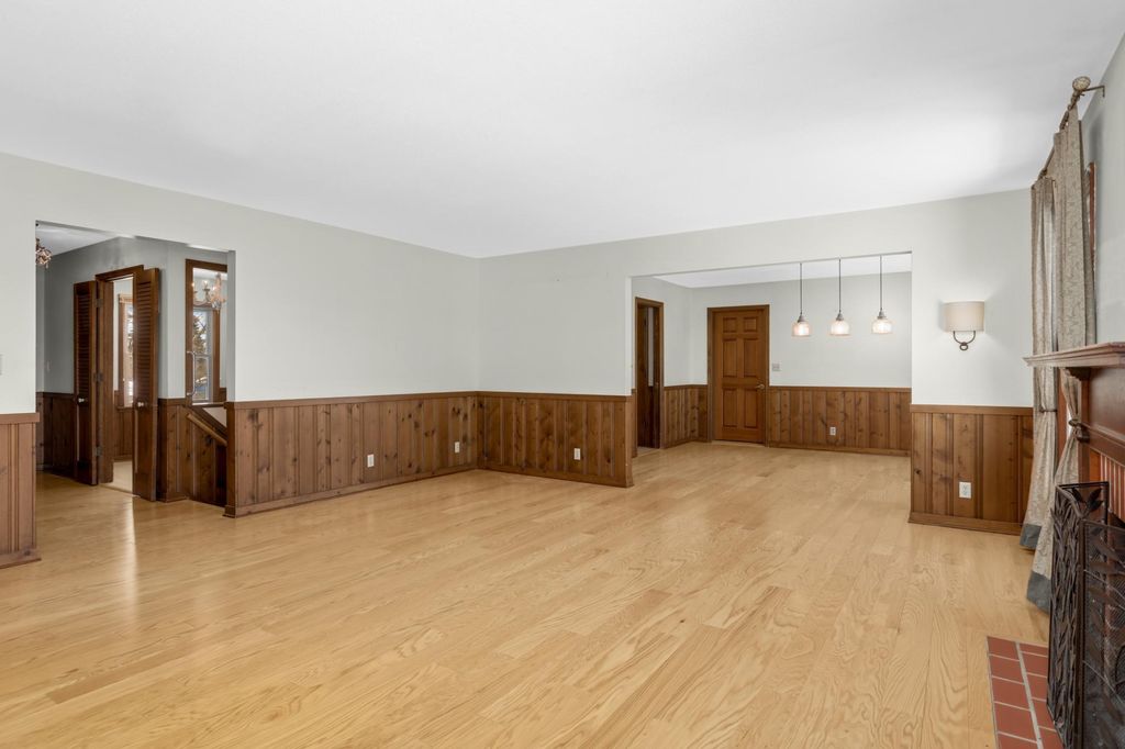 Photo of 4030 Wasatch Lane, Golden Valley, MN 55422 (MLS # 7069367)