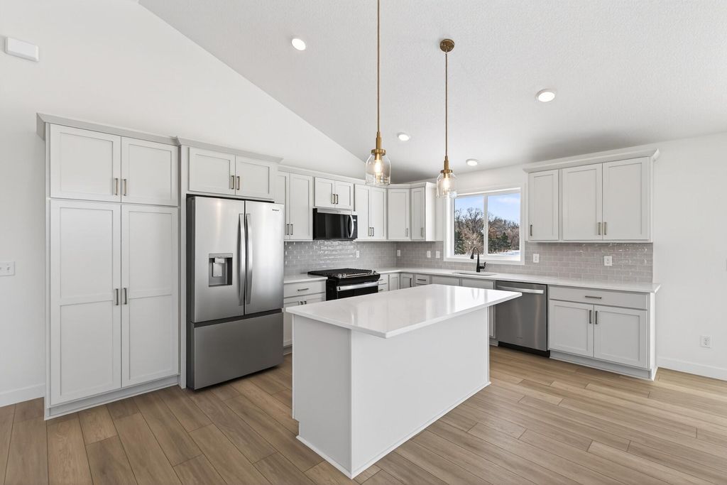 Photo of 22544 Raven Street NW, Oak Grove, MN 55005 (MLS # 7018125)