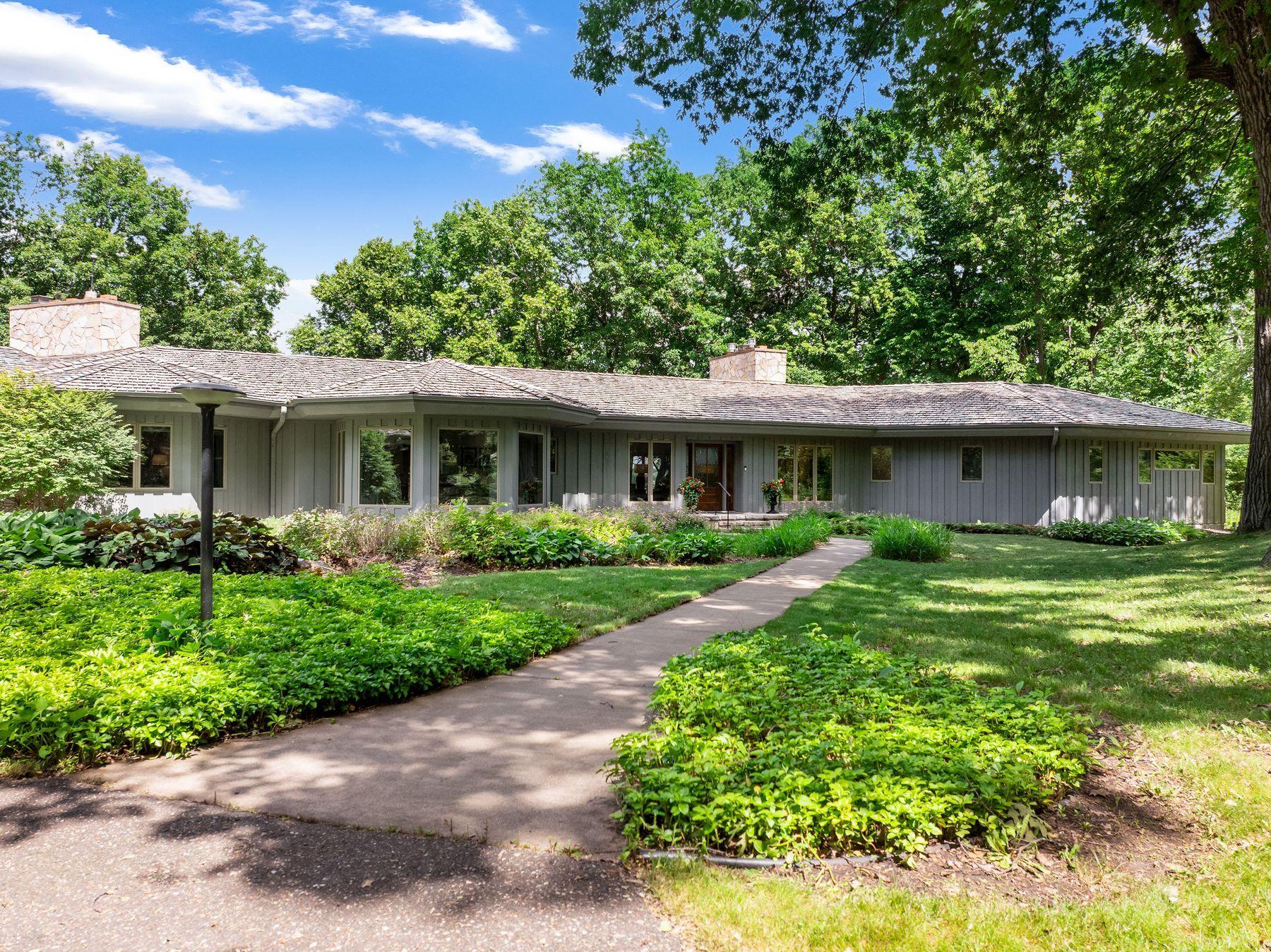 22 Evergreen Road