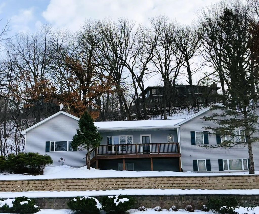 Photo of 1500 Viola Road NE, Rochester, MN 55906 (MLS # 7001099)