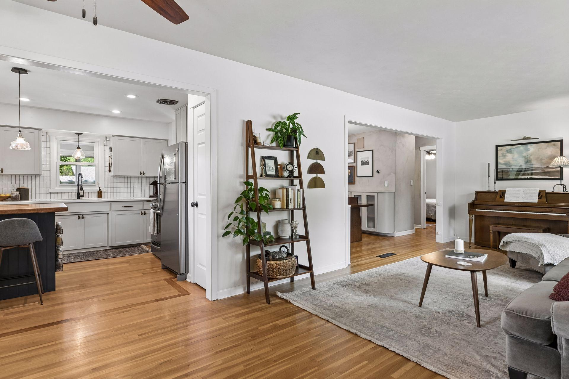 6164 Oak Knoll Drive