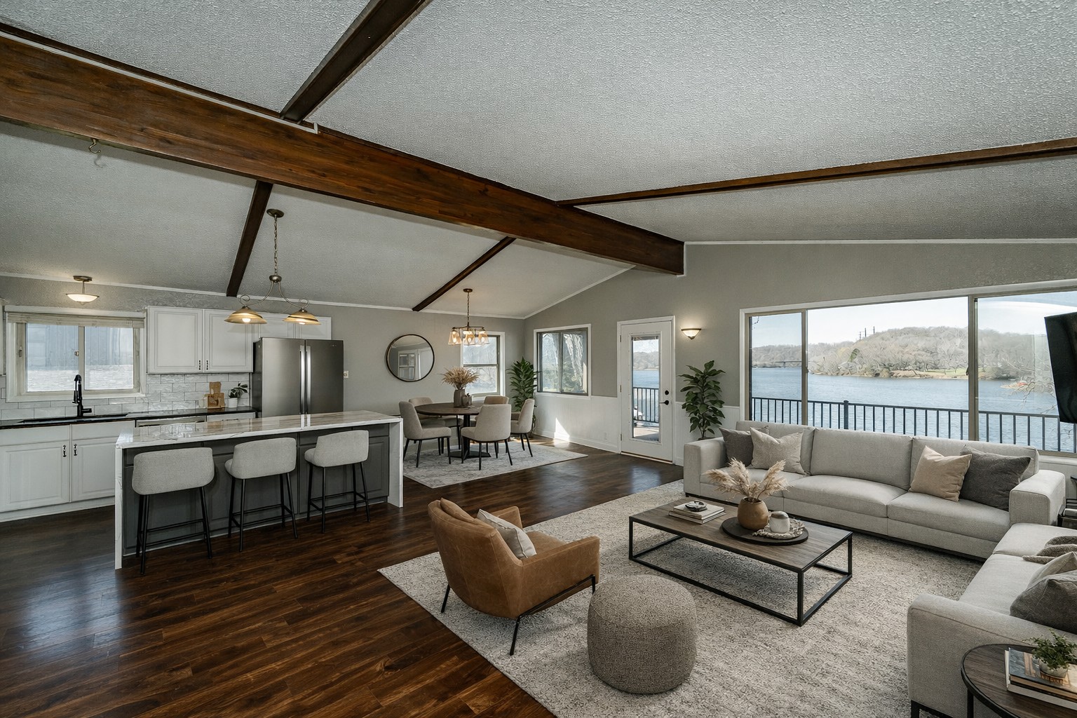 12407 Oak Lodge Lane NE