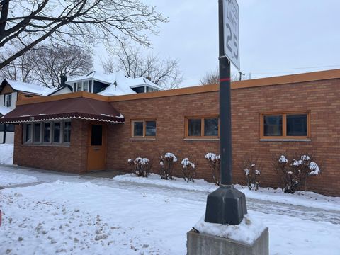 1703 Selby Avenue Saint Paul MN 55104