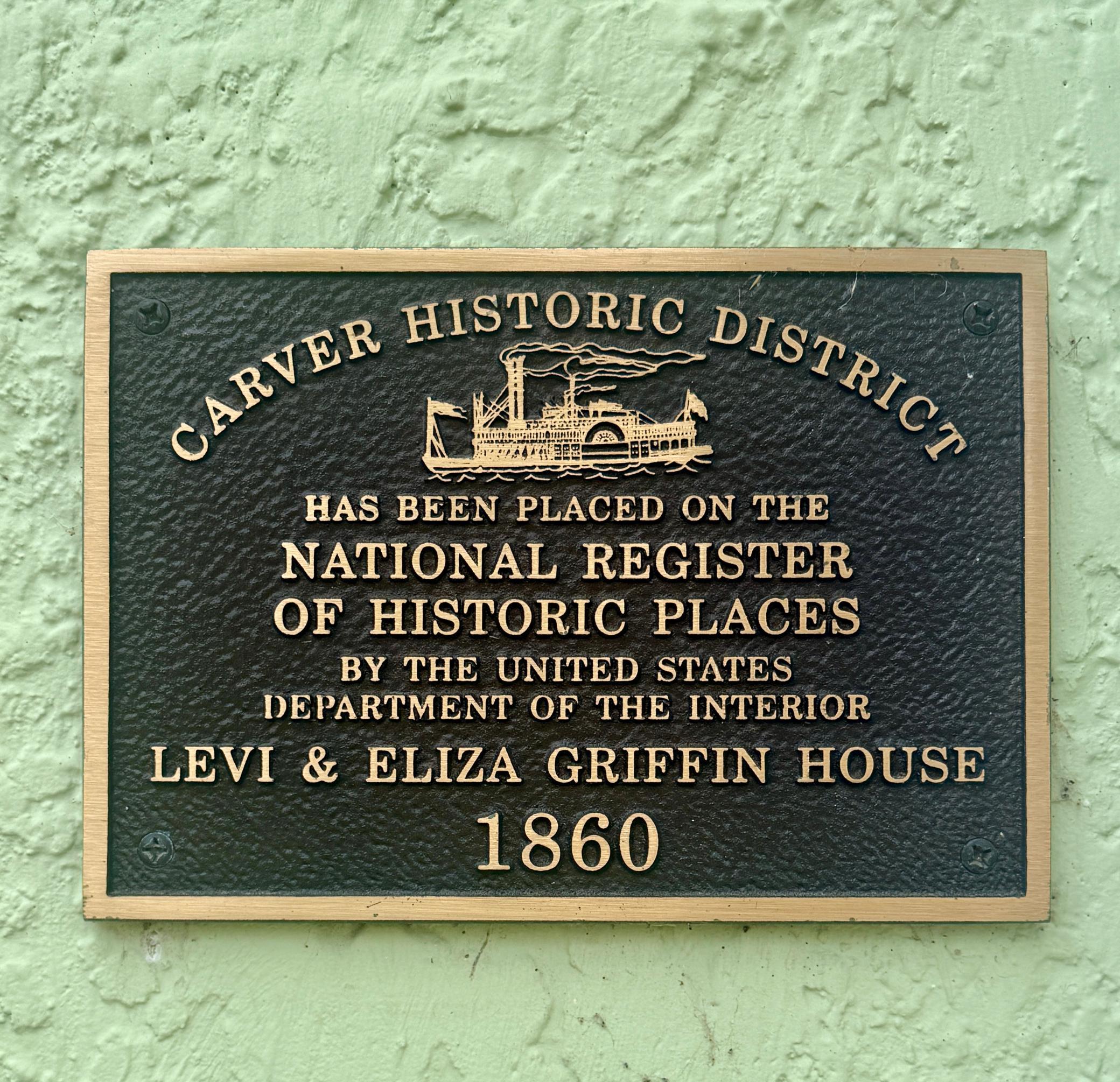 113 4th Street E