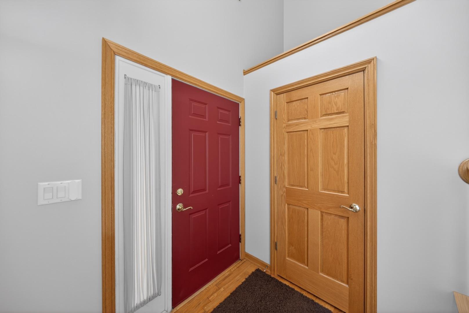 1011 Golfers Ct SE