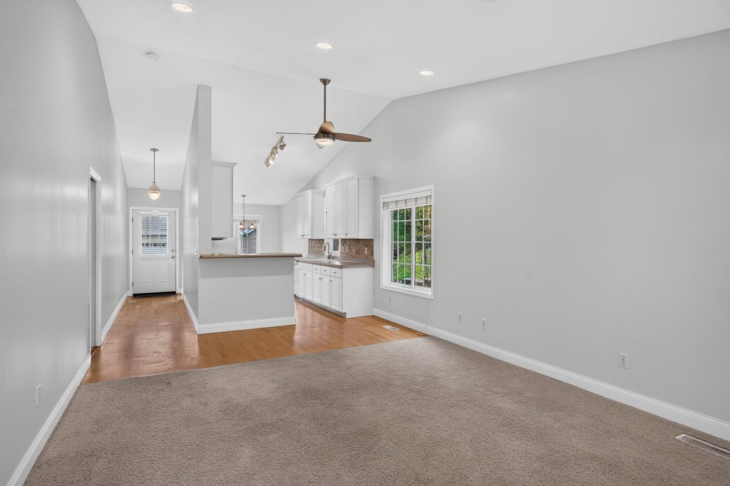Photo of 8660 Powers Place, Chanhassen, MN 55317 (MLS # 7156973)