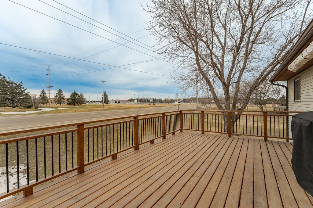 Photo of 507 Meadow Lark Lane, Dodge Center, MN 55927 (MLS # 7022967)