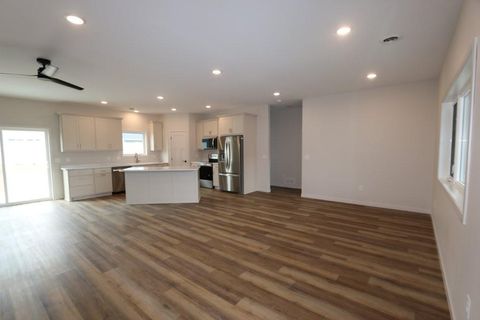 Photo of 1005 8th Avenue NE, Perham, MN 56573 (MLS # 7057313)