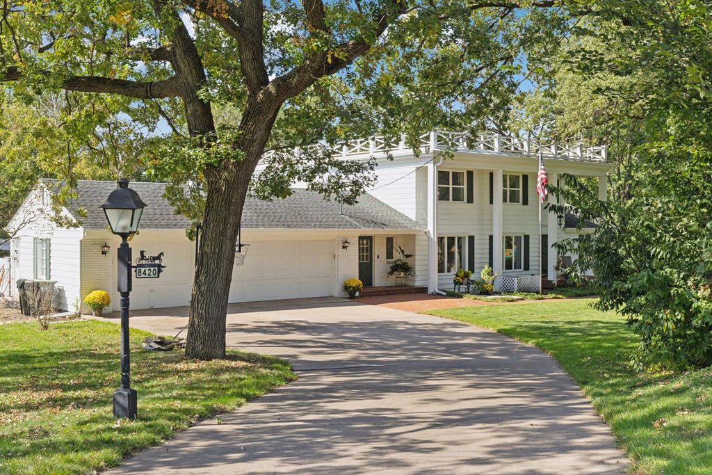 Photo of 8420 Palm Street NW, Coon Rapids, MN 55433 (MLS # 6796363)