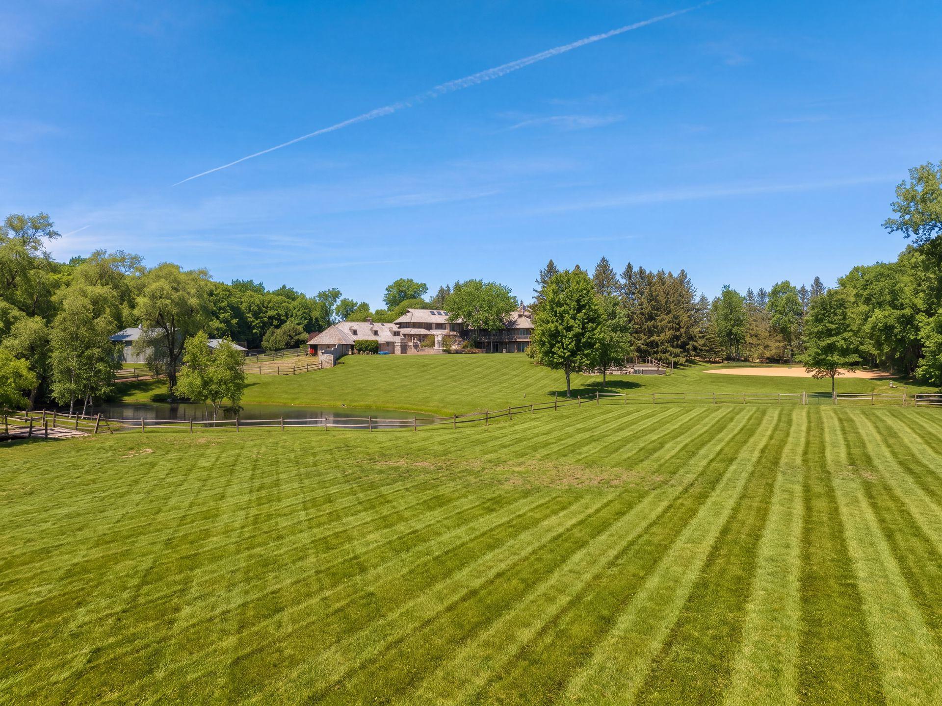 2495 Willow Drive