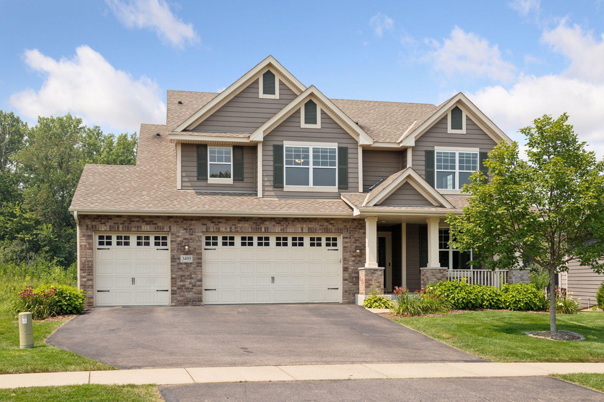 3495 Sawgrass Trail W