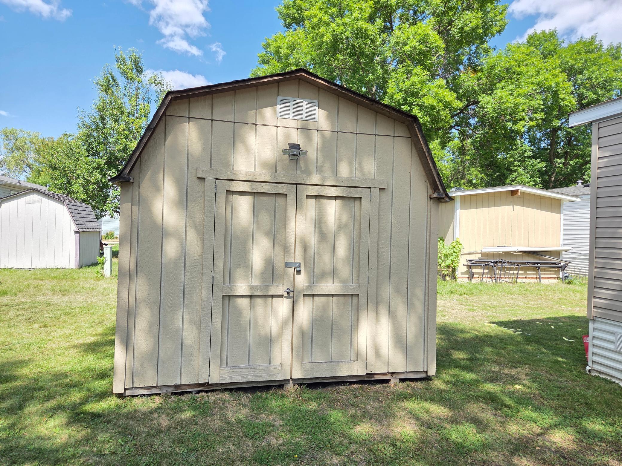 1150 Cessna Drive E