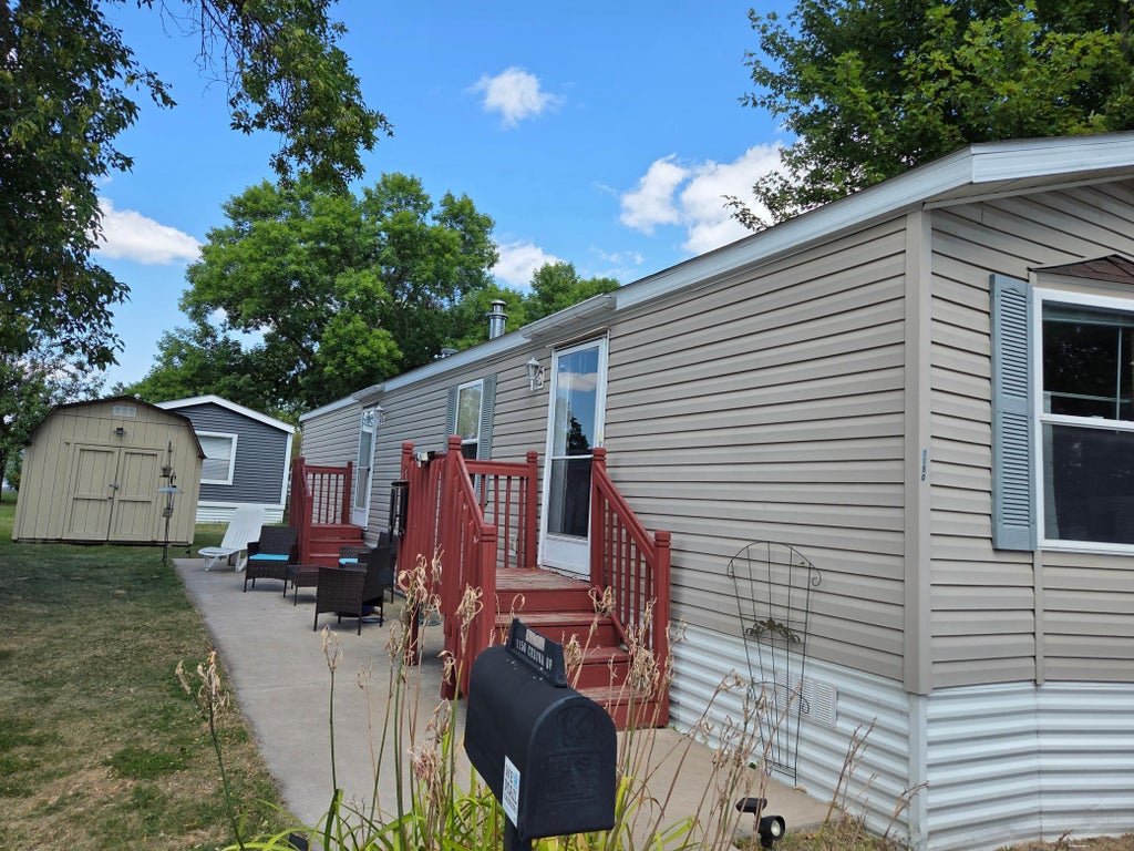 Photo of 1150 Cessna Drive E, New Brighton, MN 55112 (MLS # 7134498)