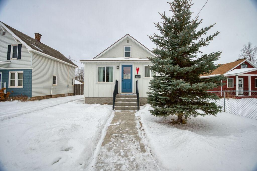 Photo of 1521 15th Avenue E, Hibbing, MN 55746 (MLS # 7009044)