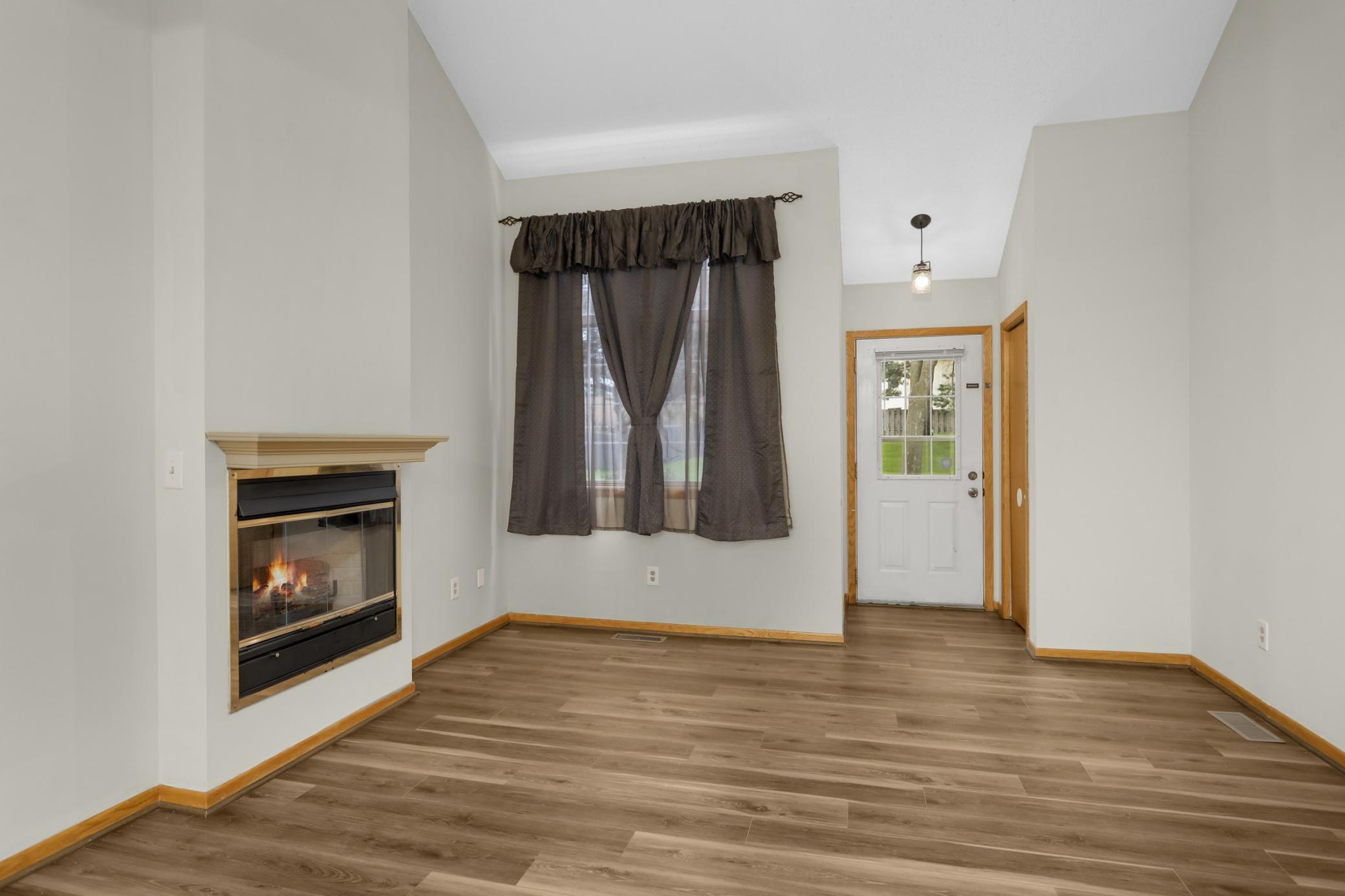 3626 Linden Avenue 4